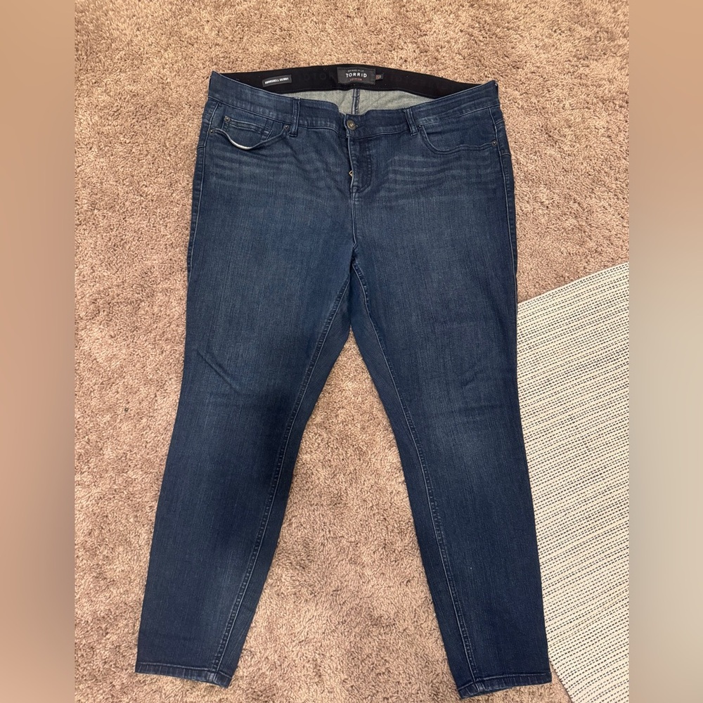 Torrid Bombshell Skinny Dark Blue Skinny Jeans